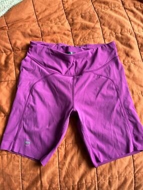 Janji 7” pace short S